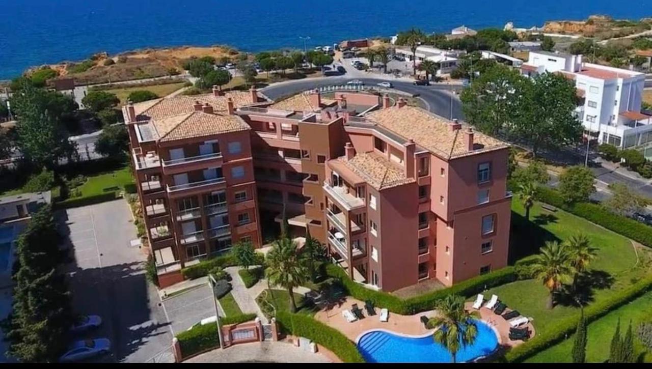 Beach & Sea Apt, Fast Wifi, Airco, Private Parking And Pool Портиман Екстериор снимка
